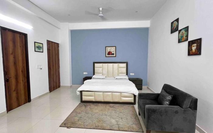 A new spacious bungalow in city Sector 112 SK 14
