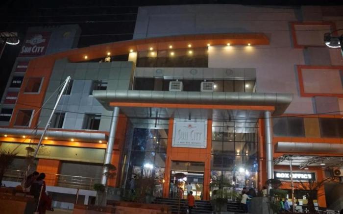 Suncity Hotel & Restaurants