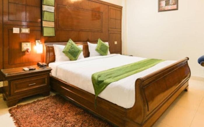Hotel Shanta Inn Banquet Hall Top Family Hotels