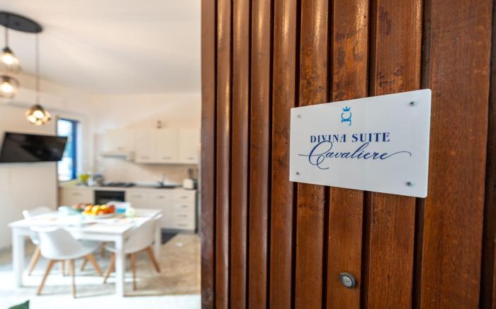 Divina Suite Cavaliere - 50 meters from the sea