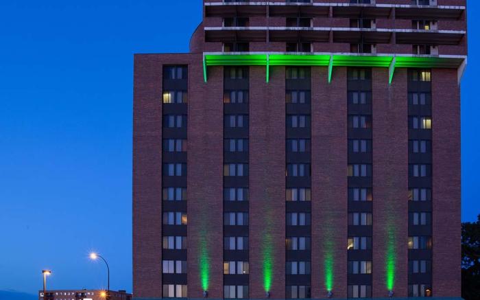 Holiday Inn Airport West