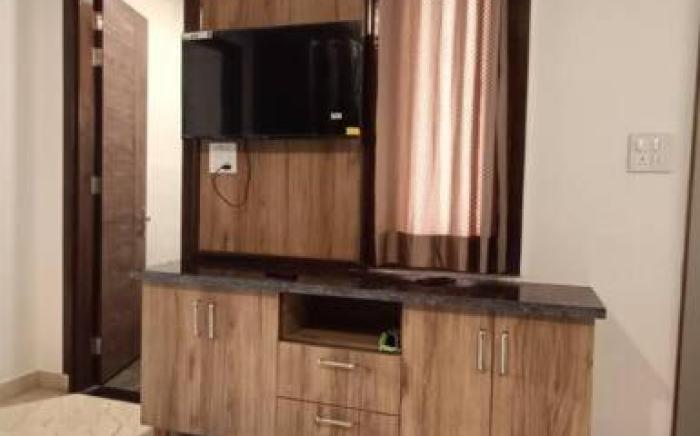 85 The Ganges 2 Bhk Apartment for Homestay