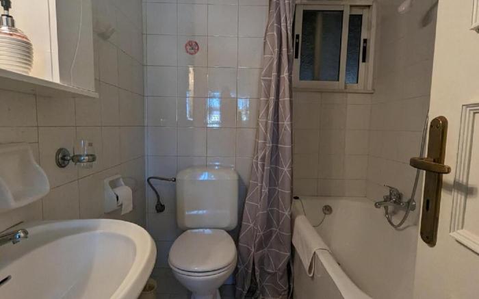 Central Apartment in Agios Konstantinos