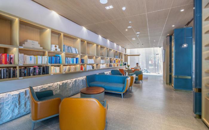 Atour X Hotel Shanghai Jinshan Wanda Plaza City Beach