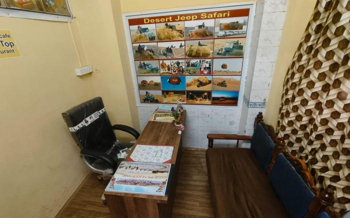 Hotel Rajgarh Jaisalmer By GRB