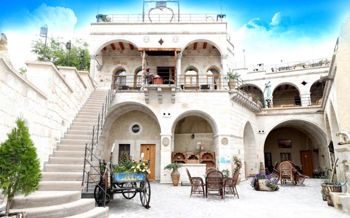 Nox Cave Hotel