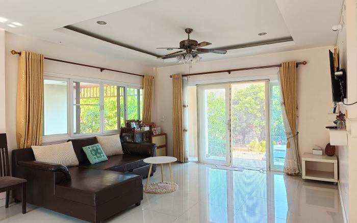 Baan Rak Trong Jai (Garden View)