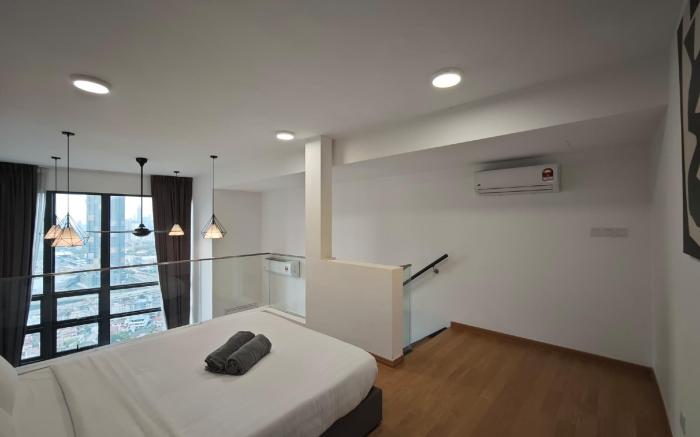 Metro Connect Loft: KLCC in 15 Mins @Eko cheras