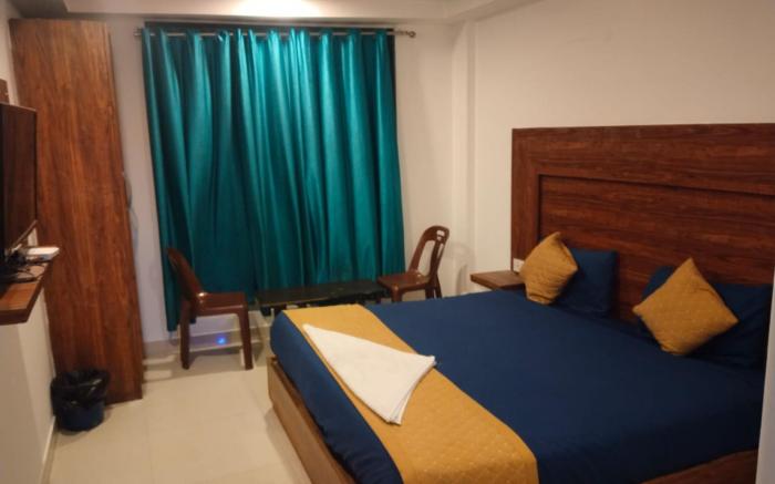 Goroomgo Hotel Diamond Mahipalpur