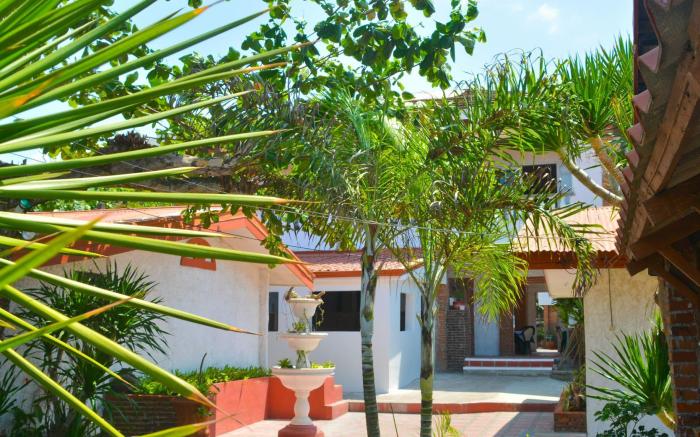 Isla Bonita Beach Resort