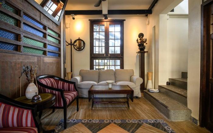 Hanuman Boutique Stay & Eatery for 8 people