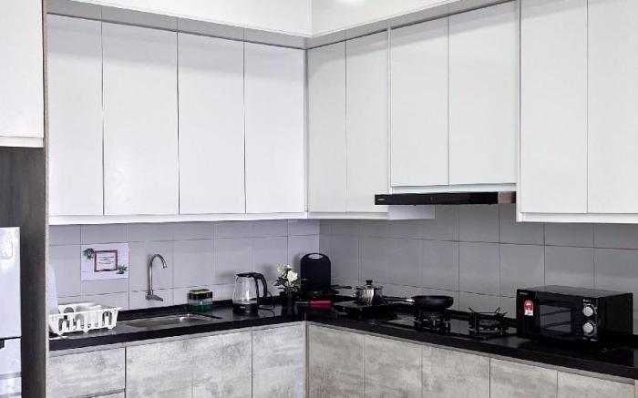 DaMen Subang | Warm&Cozy 6pax APT| IconiqueA13