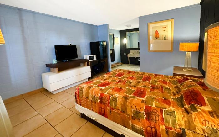 Luxury Inn By OYO Albany