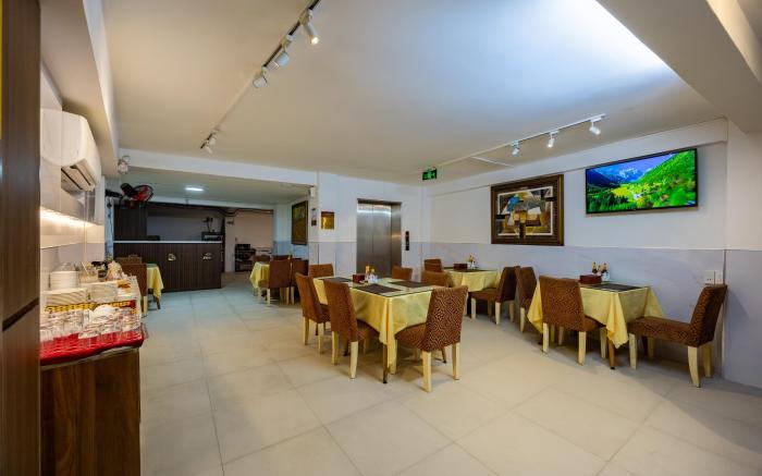 A25 Hotel - 14 Pho Duc Chinh