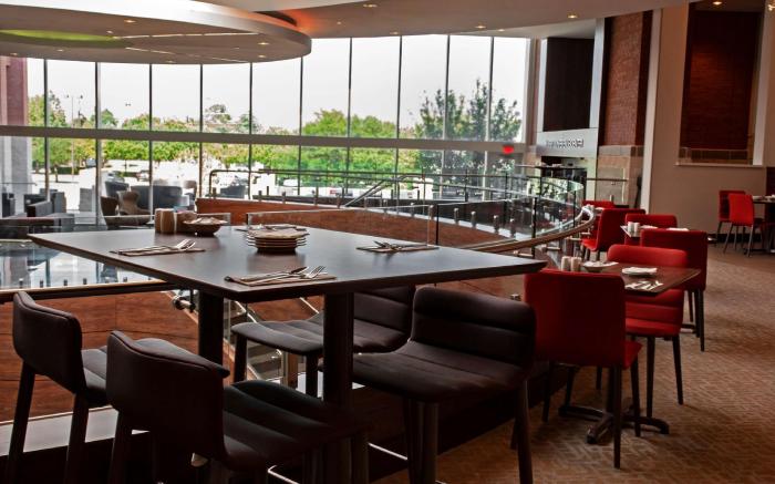 Hilton Garden Inn Dallas - At Hurst Conference Center