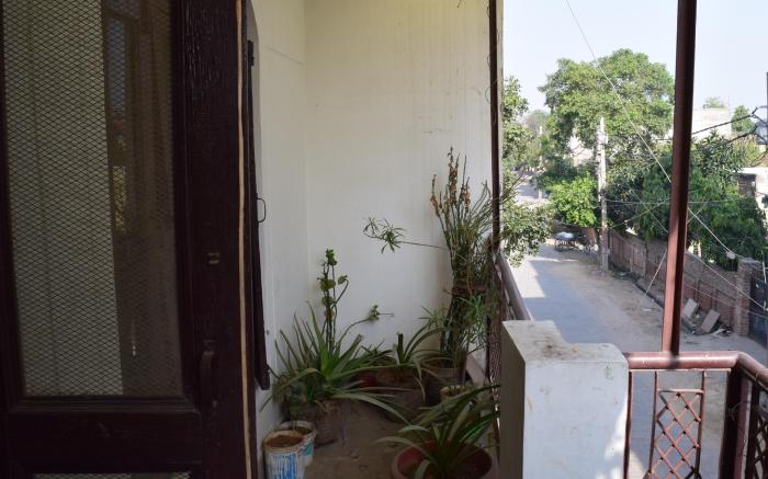 thirteen homestay
