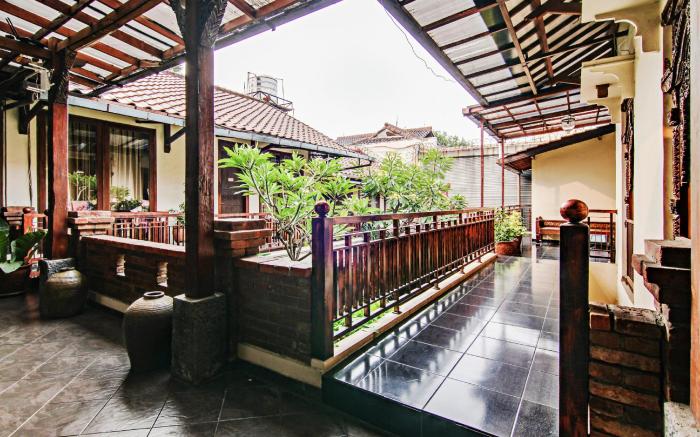 Escotel Keraton By Reccoma