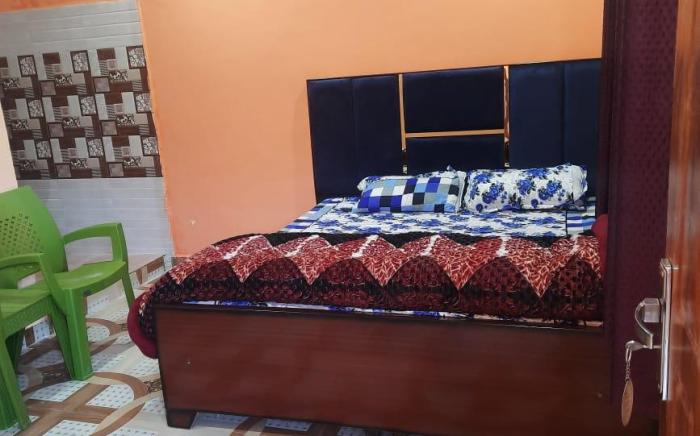 Hotel R P residency