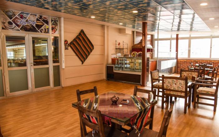CEVAHER HOTEL & SUITES