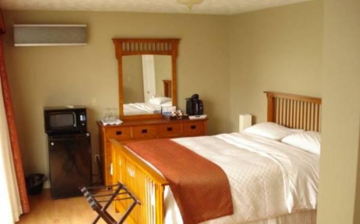 Grey Rose Suites