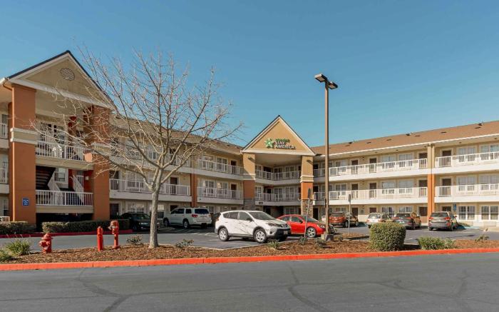 Studio 6 Extended Stay Sacramento  Arden Way   CA