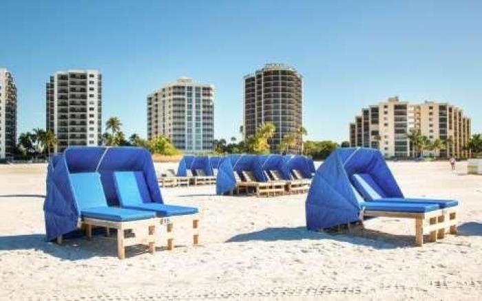 Pointe Estero Resort