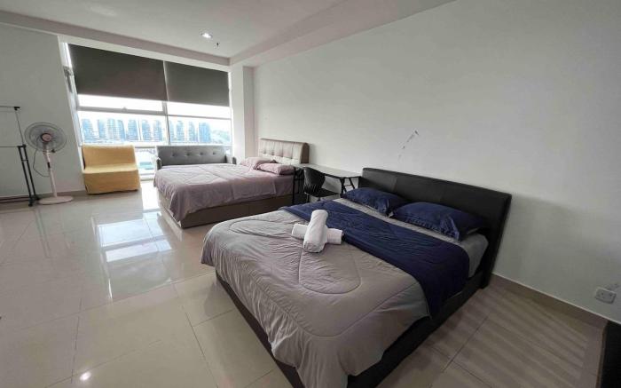 SS15 Courtyard | Convenient above Mall | Studio#22