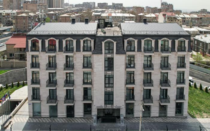 Dynasty Hotel & SPA 
