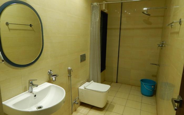 Hotel Aadhi