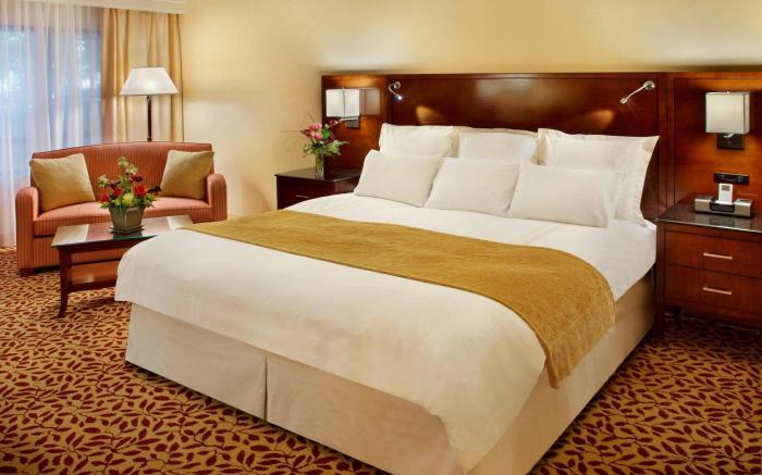 Trumbull Marriott Shelton