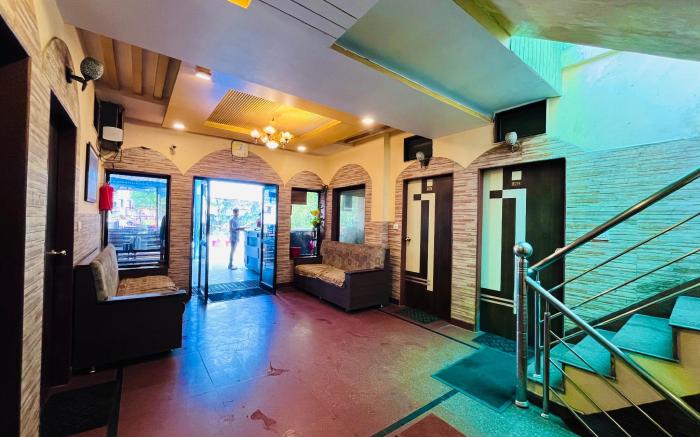 Hotel Good Luck Residency, Mount Abu