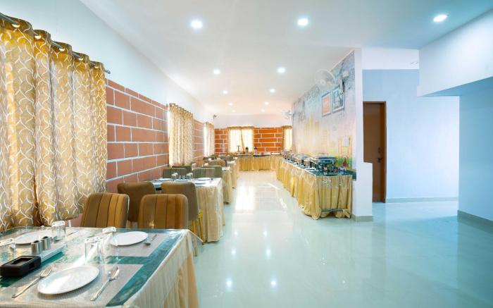 Treebo Galaxy Kings Suites, Hebbal