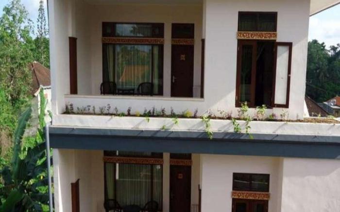 Brata Inn