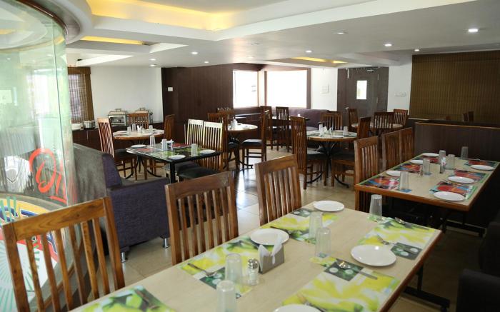 Hotel SPR Inn