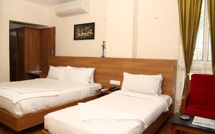 Hotel SPR Inn