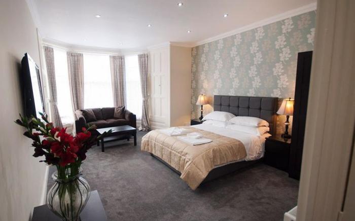 Palmerston Suites