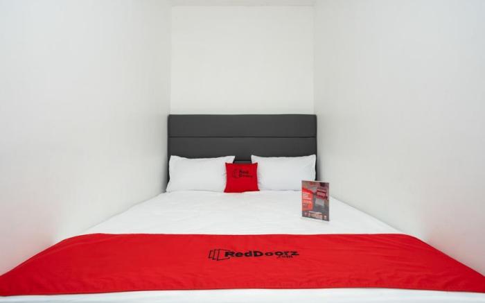 RedDoorz Plus @ Danau Sunter Utara