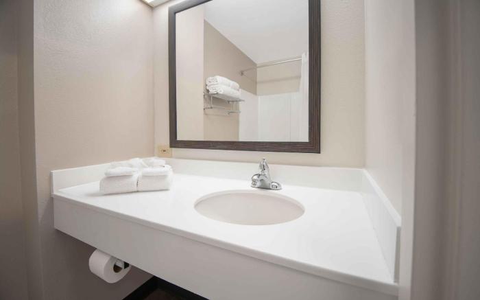 Extended Stay America Suites - San Rafael - Francisco Blvd. East