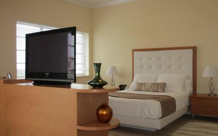 Westover Arms Hotel