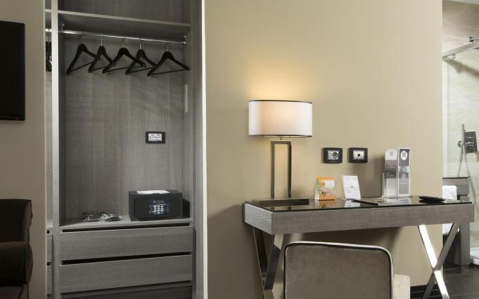 Rome Life Hotel