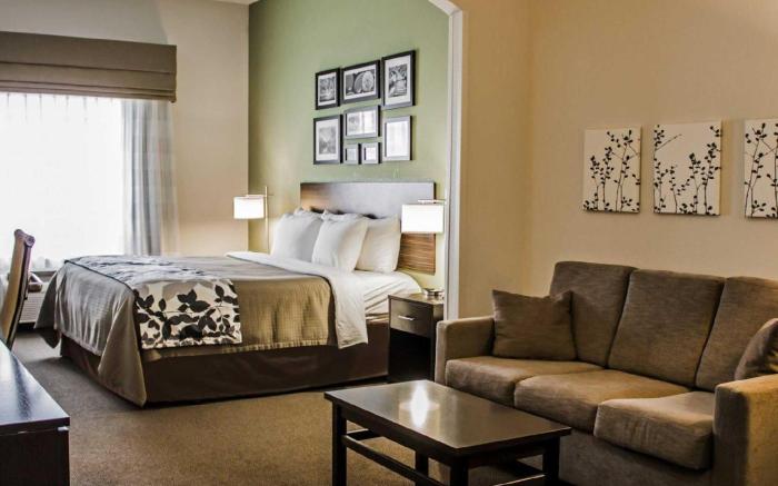 Sleep Inn & Suites