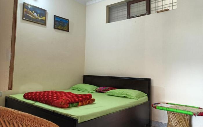 Goroomgo Herb Club Homestay Near Mall Road Bhimtal