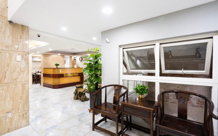 Cactusland Hotel Near Tan Son Nhat Airport
