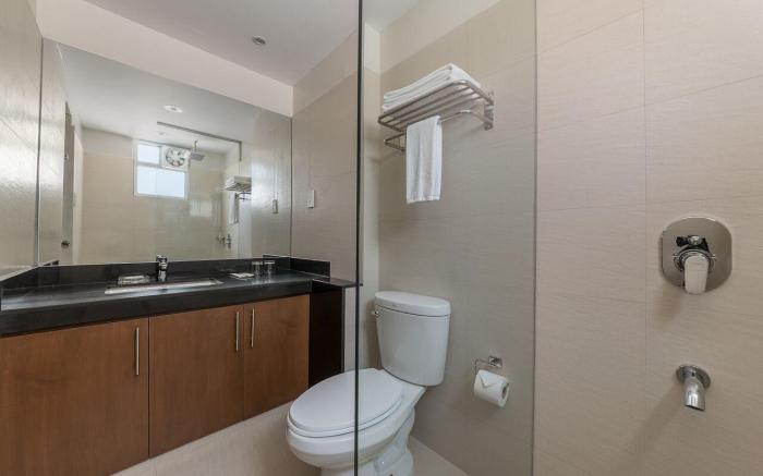 Tropicana Suites