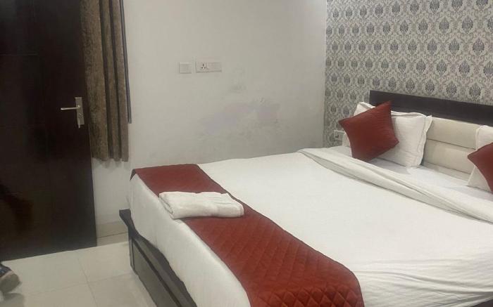 Hotel Avalon Palace By GRB