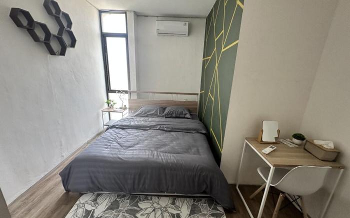 Cozy 3BD Home w AC & Netflix