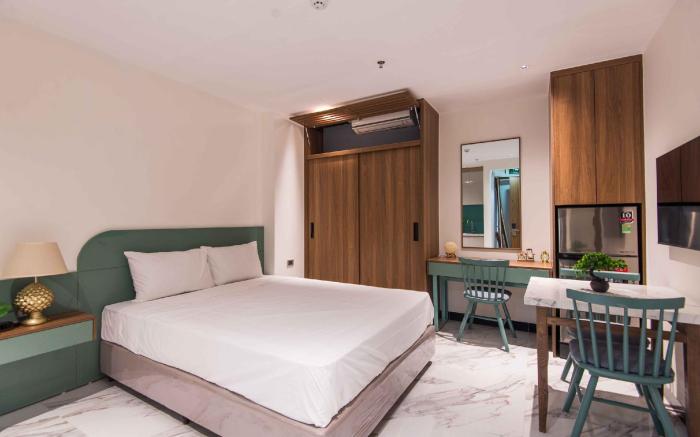 Luxe Paradise Suites Hotel Hoang Cau