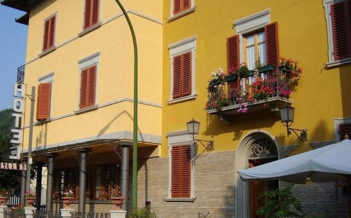 Hotel La Rosa