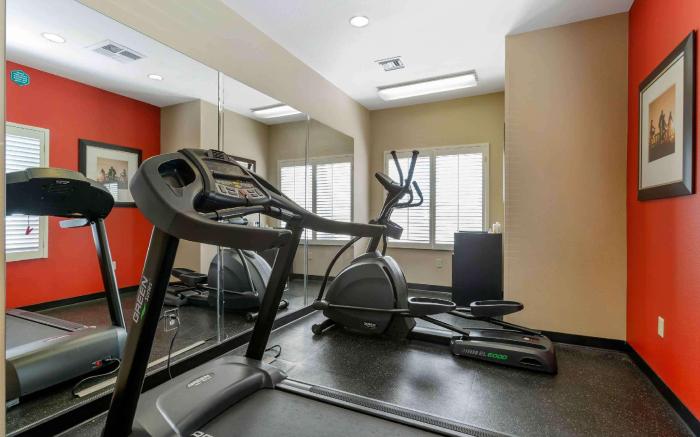 Extended Stay America Select Suites - Phoenix - Airport - E. Oak St.