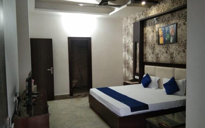 Hotel Indra By GRB